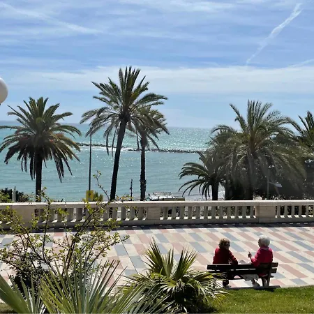 La Terrazza Di Ilaria 아파트 산레모